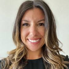 Donna Michelson's Instagram, Twitter & Facebook