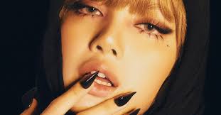 Ebony Betts, Author at POP TOKKI