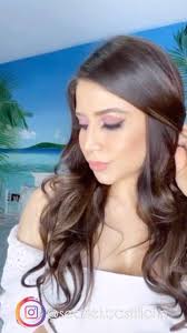 Con demasiada frecuencia las mujeres nos criticamos a nosotras mismas, en  lugar de apoyarnos y ver que cada una es hermosa a su manera "SOMOS  HERMOSAS TAL Y COMO SOMOS". Hagamos algo positivo; ...