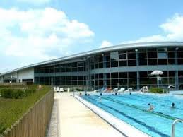 Centre Aquatique Aqualis Piscine A Gouvieux Horaires Tarifs Avis Telephone Piscine Piscine Municipale Bassin Exterieur