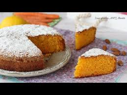 Buona e cremosa, la torta della nonna senza glutine è perfetta non solo per coloro che soffrono di celiachia. Torta Di Carote Morbidissima Ricetta Senza Glutine E Senza Latticini Youtube