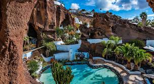 Tutto in vendita affitto trapasso in vendita/affitto affitto per le vacanze. Lanzarote In Vacanza Nella Villa Di Omar Sharif Casa It