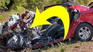 The nikki catsouras photographs controversy concerns the leaked photographs of nicole nikki catsouras, who died at the age of 18 in a high speed car crash. Police Found A Woman S Body In This Car Wreck And Her Facebook Held The Key To Her Death Youtube
