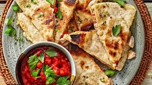 How to bake quesadillas in the oven: Chicken Quesadillas Maggi
