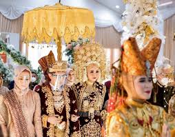 Lagu romantis barat untuk pernikahan. Berbagai Jenis Lagu Pernikahan Minang Yang Meriahkan Pesta Pernikahan Wedding Market