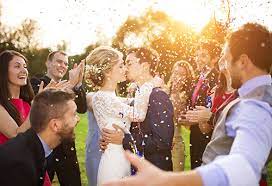 Maybe you would like to learn more about one of these? 8 Claves Para Elegir Bien Los Testigos De Tu Boda La Bastilla
