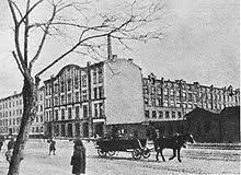 Tam, 20 sierpnia 1944 roku, urodziła syna mścisława, który w łonie matki przeżył rzeź woli. Rzez Woli Wikipedia Wolna Encyklopedia