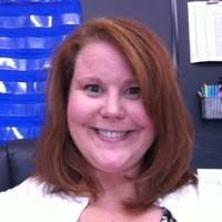 Stephanie Upton's Instagram, Twitter & Facebook