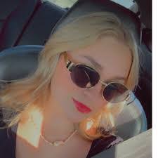 Louise Serrano's Instagram, Twitter & Facebook