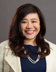 Lara Fitzpatrick's Instagram, Twitter & Facebook