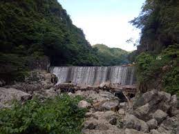 Một số sông chảy qua khu vực đô thị như sông pasig và sông marikina có các tuyến phà định kỳ. File Upper Marikina River Basin Protected Landscape Dammed By Wawa Dam Jpg Wikipedia