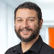 Sean Sebring's Instagram, Twitter & Facebook