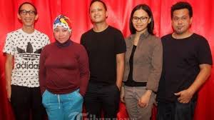 We did not find results for: Chord Kunci Gitar Dan Lirik Lagu Bagaikan Langit Potret Oh Asmara Yang Terindah Mewarnai Bumi Tribun Solo