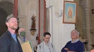 La pierre saint martin, aux pieds des pistes, très bel appartement tout juste. Bossay Les Travaux De L Eglsie Saint Martin Ont Repris Home