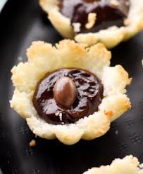 Mini Bouchees Coco Chocolat Recette Recettes De Cuisine Recette Recette Petit Four