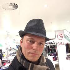 Leonardo Matera Keramik-Teller 2-er Set, spülmaschinengeeignete  Speise-Teller, Essteller mit Glasur, 2 runde Steingut-Teller blau, Ø 22,5  cm, 026992 : Amazon.de: Küche, Haushalt & Wohnen