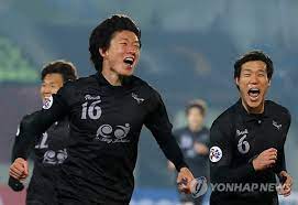 황의조 개인은 활약을 펼치고 있지만, 클럽 운이 좋지 않은 편이다. Afcì¶•êµ¬ 3ë…„ì°¨ ê³¨ìž¡ì´ í™©ì˜ì¡° ì„±ë‚¨ í•´ê²°ì‚¬ ìš°ëš ì—°í•©ë‰´ìŠ¤