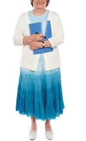 Hey, bob you see that skirt over there? How To Wear A Peasant Skirt Without Looking Old White Peasant Skirt