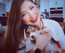 Megan Lane (@TheMeganLane)