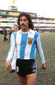 Luque le pegó a tevez por lautaro martínez. Futbol Retro Argfutbolretro Argentina Football Team World Football Football Shirts