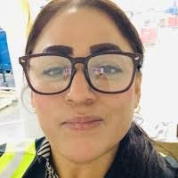 100+ "De Saenz" profiles