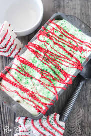 This recipe calls for spiced rum, which goes a long way to mimic the chemical cocktail of mystery that flavors the little debbie freezing the cake solidifies the buttercream and makes cutting it into tidy shapes much easier. Little Debbie Christmas Tree Cakes Ice Cream Rose Bakes