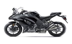 The kawasaki ninja h2 has a seating height of 830 mm and kerb weight of. Kawasaki Ninja 1000 Price 2021 Mileage Specs Images Of Ninja 1000 Carandbike