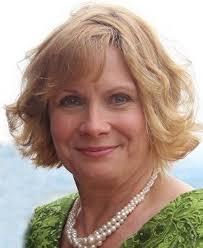 Tracy Harmon's Instagram, Twitter & Facebook