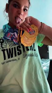 Lara Jackson Swimmer