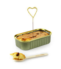 Inklusive wunderkerze in herzform und holzlöffel aus buchenholz. Dosen Kuchen Liebe Mit Wunderkerze In Herzform