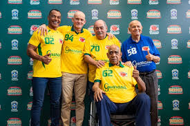 Um de cada: Guaraná Antarctica reúne cinco lendas das gerações campeãs na Seleção Brasileira