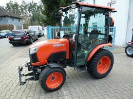 Kubota farm tractors by model. Kubota B2231 Allrad Traktor Winterdienst Neu Winteraktion Ebay