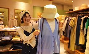 ダイソー バースデー カード アパレル バイトの求人募集 - 京都府｜求人ボックス 新宿 大人 の おもちゃ