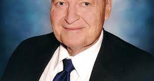 Alfred Sauer's Instagram, Twitter & Facebook