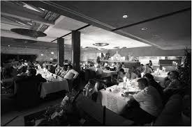 Archäologen aus aller welt forschen und arbeiten auf schloss monrepos! Hochzeit Wintergarten Schloss Monrepos Hochzeitsfotograf Stuttgart Ludwigsburg Wolfgang Sperl