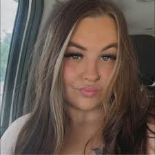 What clerical jobs are available in a medical office setting with M-F  schedule and $15 hourly minimum pay?