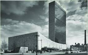 The un headquarters building is located off of 1st avenue between 42nd and 47th streets United Nations Headquarters 168 Meters With Its Glass Facades Image Download Scientific Diagram