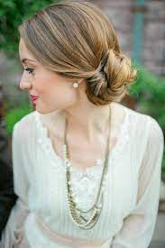Brautfrisuren Seitlich Gesteckt Dutt Vintage Hochzeit Kette Elegant Seitliche Frisuren Frisur Trauzeugin Frisur Hochzeit