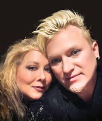 Dixie's Historic Vocal Debut at Flere Lag Stevne in Wilmar