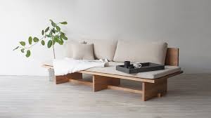 This Daybed By Korean Designer Hyung Suk Cho Blends Elements From Traditional Korean Furniture With The Needs Of Daybed Design Minimalist Sofa Furniture Design