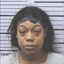 A Mobile woman has been arrested after she allegedly hit a child with an  extension cord. https://tinyurl.com/34c8x8se