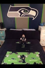 When He Is A Big Kid Maybe He Already Has The Blanket And Stuffed Animal Set Kids Room Inspiration Boys Bedroom Paint Dj Room