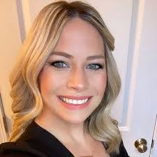 Keri Gannon's Instagram, Twitter & Facebook