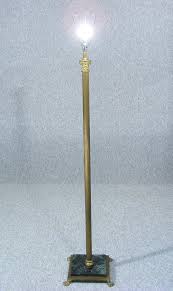 This Is A Fabulous Vintage Brass Standard Lamp Stand In The Neoclassical Style Fluted Corinthian Style Bras Standard Lamps Corinthian Capital Vintage Lighting