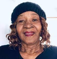 Danielle Manigault's Instagram, Twitter & Facebook