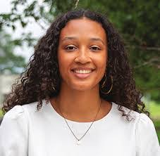 Jodi Maus's Instagram, Twitter & Facebook