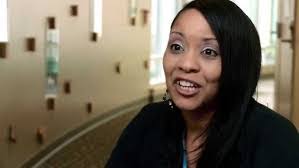 Gretchen Mead's Instagram, Twitter & Facebook