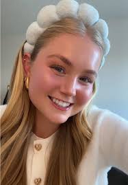 Yayy 💋 #grwm #makeuproutine