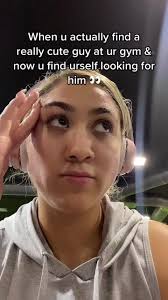 Olivia Cormier Seeing A Cute Guy at The Gym