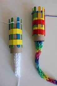 Get the tutorial on frugal fun 4 boys ». Zelf Een Punnik Klosje Maken Door Patricialukje Yarn Crafts Crafts French Knitting